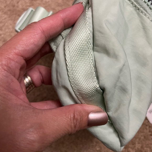 GAIAM WAIST PACK - Picture 2 of 8